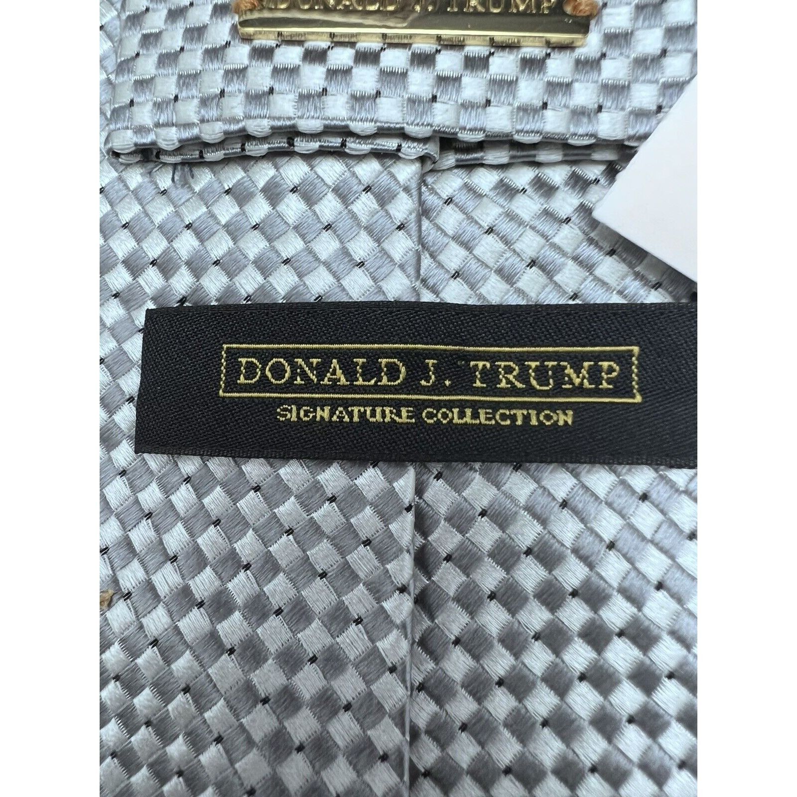 Donald Trump Silver DONALD J. TRUMP Tie Width: 3.75" Length: 58" Size ONE SIZE - 4 Thumbnail