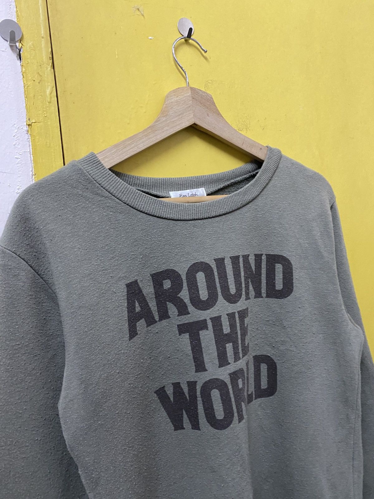 The Unbranded Brand Around The World Sweatshirt Crewneck Tee Size US M / EU 48-50 / 2 - 3 Thumbnail