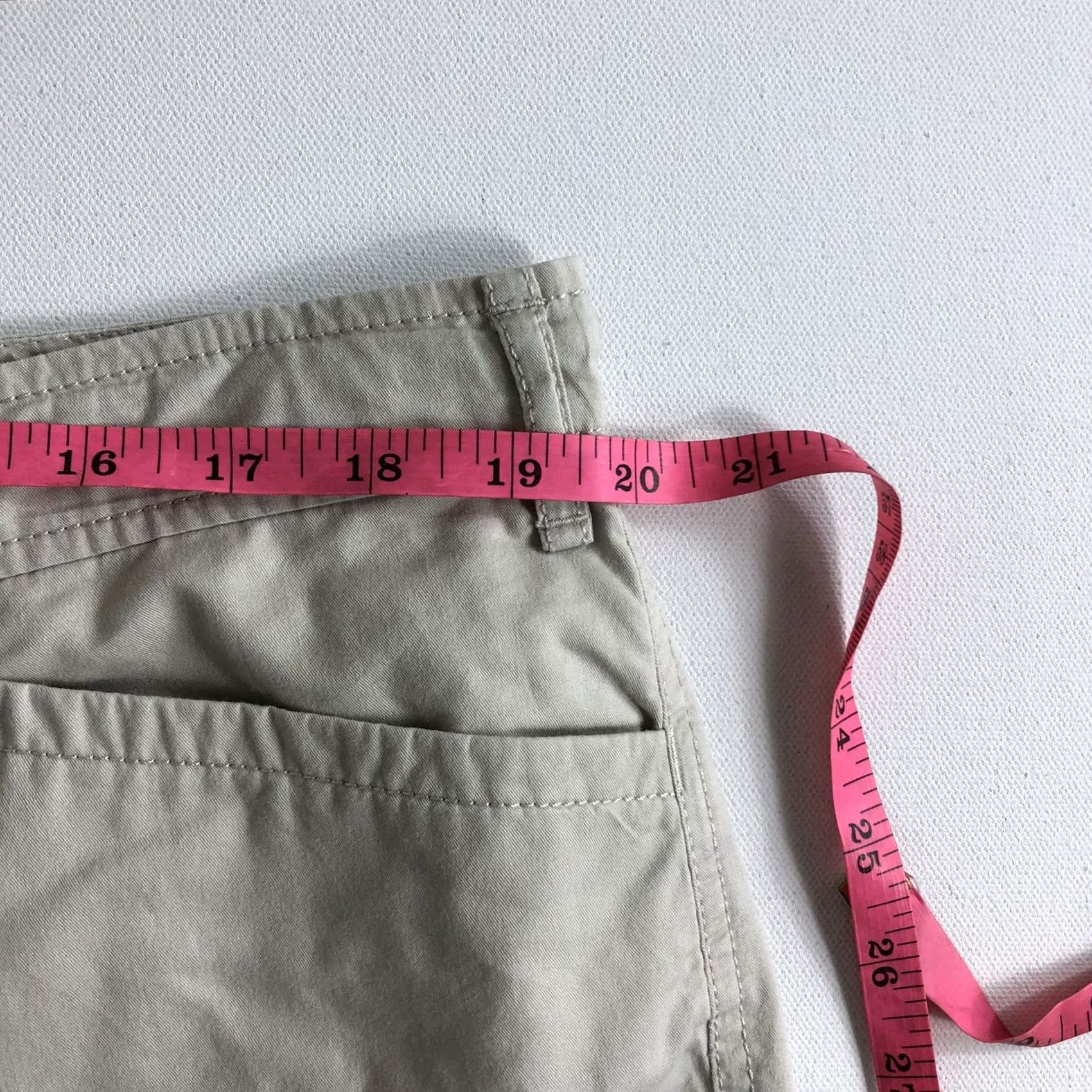 Ralph Lauren Lauren Ralph Lauren LRL Shorts Flat Front 100% Cotton 6 inches Beige Women Size 32" / US 10 / IT 46 - 5 Thumbnail