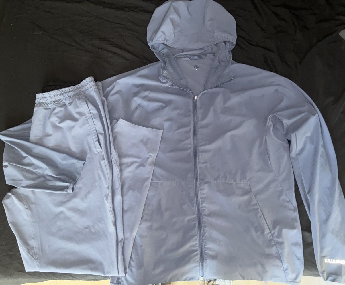 Alo *RARE* NOT STEEL BLUE LULULEMON PACEBREAKER SET “BLUE TWILL” Size US M / EU 48-50 / 2 - 1 Thumbnail