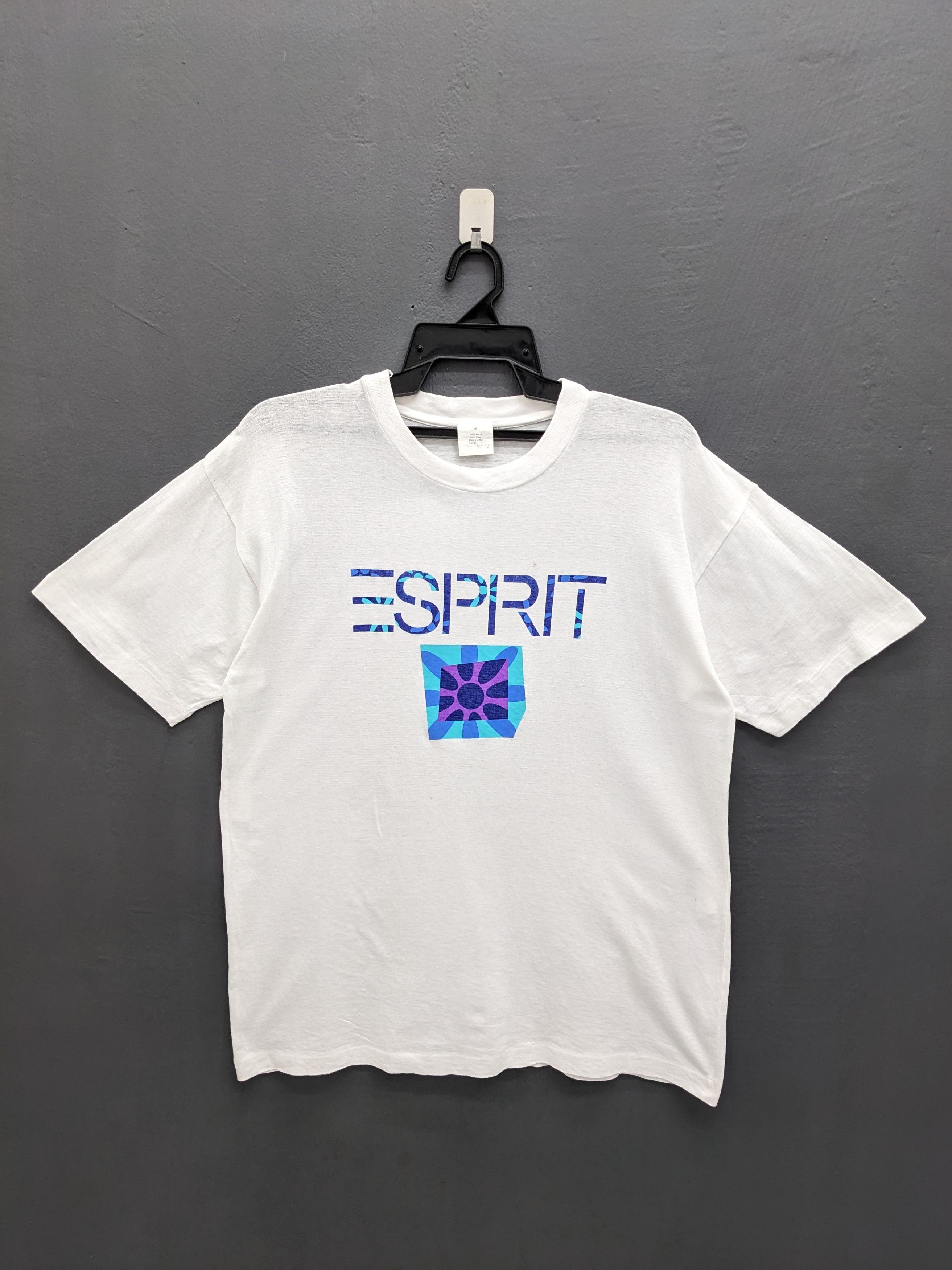 Esprit VINTAGE 80S ESPRIT STREETWEAR TSHIRT Size US M / EU 48-50 / 2 - 2 Thumbnail