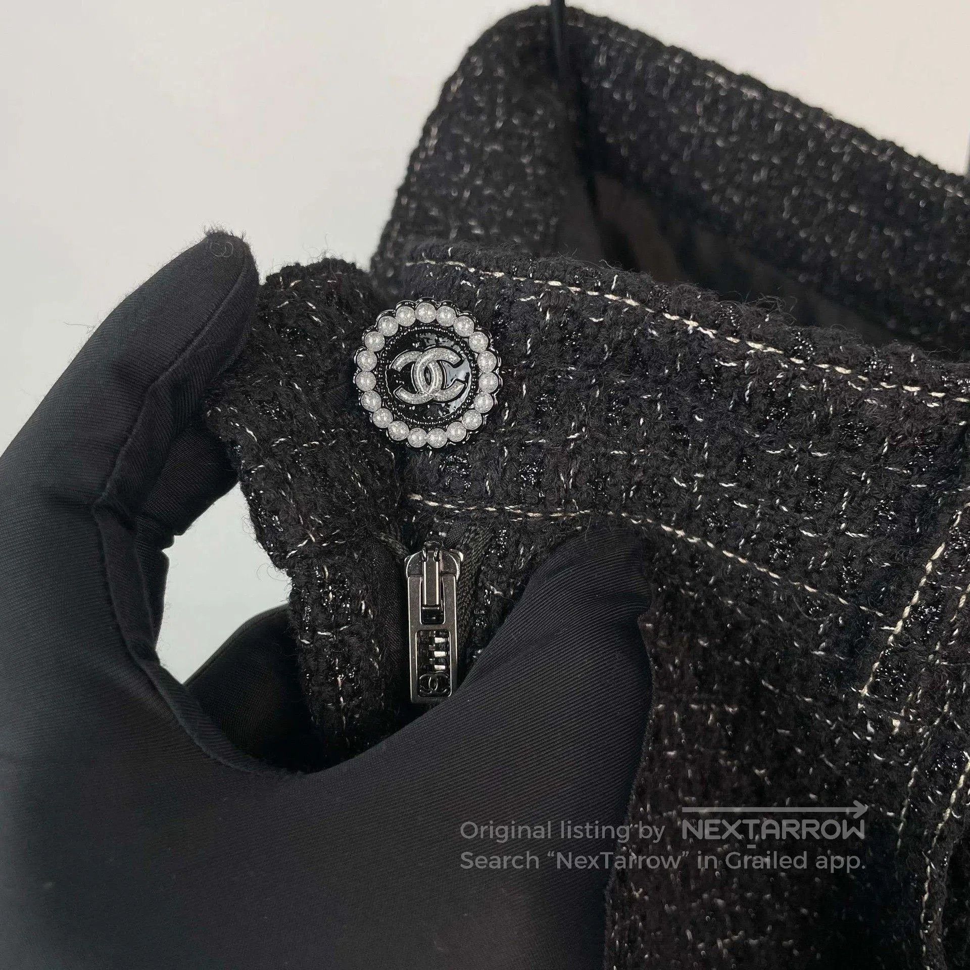 Chanel Chanel Black Tweed Straight. Size 35" - 6 Thumbnail