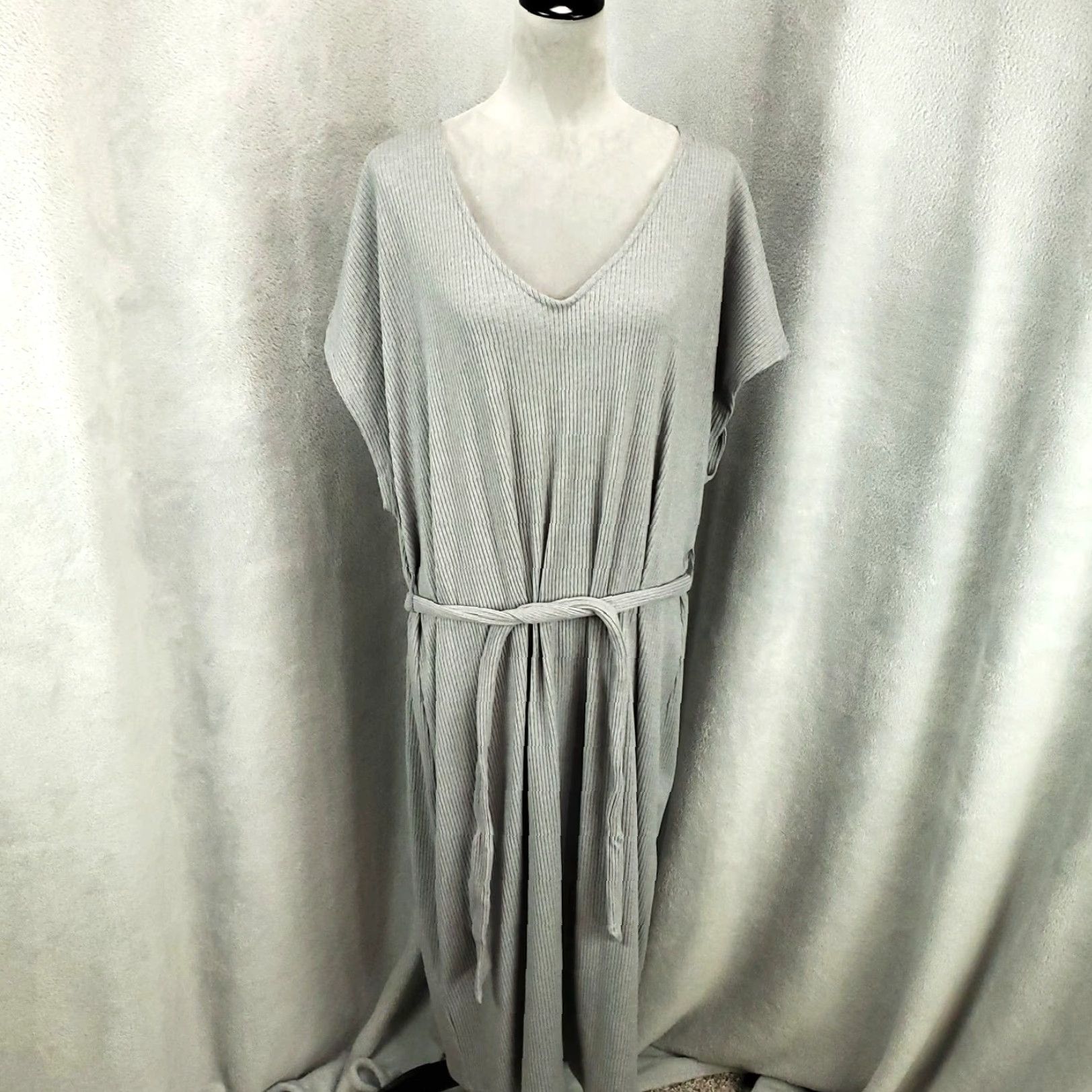 Old Navy Old Navy Belted Knit Midi Dress Womens Plus Size 2XL Gray Ribbed V-Neck Short Sleeve Shaped Shift Size XXL / US 16-18 / IT 52-54 - 2 Thumbnail