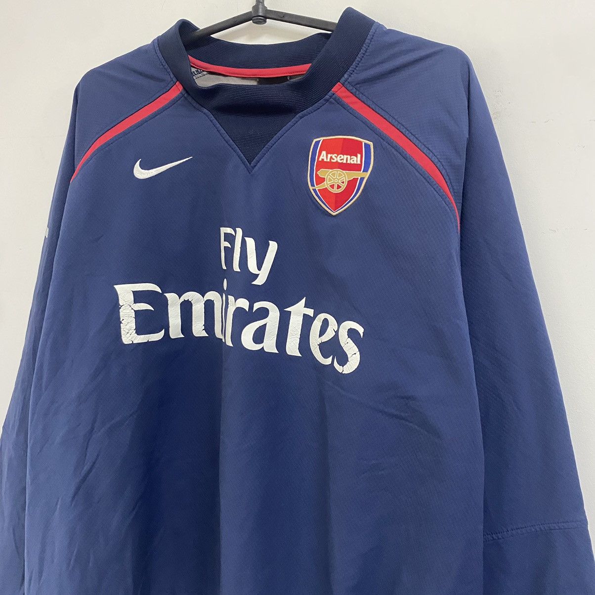 Nike NIKE ARSENAL FLY EMIRATES SWOOSH VINTAGE JERSEY Size US L / EU 52-54 / 3 - 2 Thumbnail
