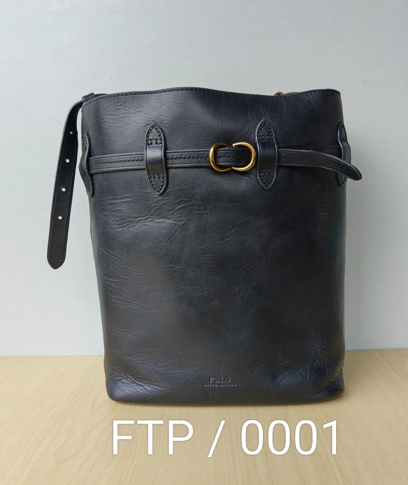 Polo Ralph Lauren Polo Ralph Lauren Bellport Leather Large Bucket Bag FTP 0001 Size ONE SIZE - 14 Thumbnail