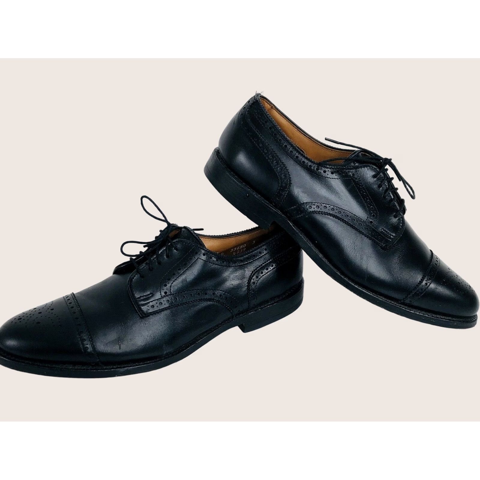 Allen Edmonds ALLEN EDMONDS / SANFORD - Mens 11B Cap Toe Oxford Shoes Dress Oxfordmen 11 Black Leather Cap Toe Shoes Sanford Mens 11B Oxfo Rd 90s? Size ONE SIZE - 1 Thumbnail