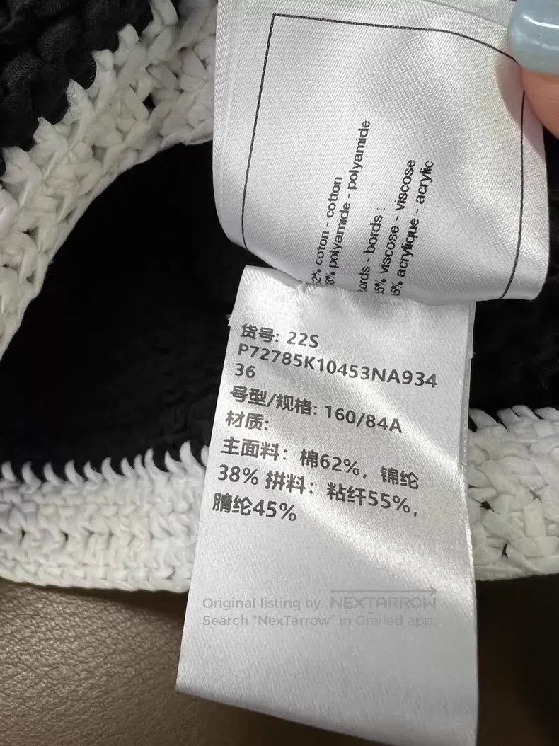 Chanel Chanel Classic black and white short-sleeved knitted cardi Size XS / US 0-2 / IT 36-38 - 6 Thumbnail