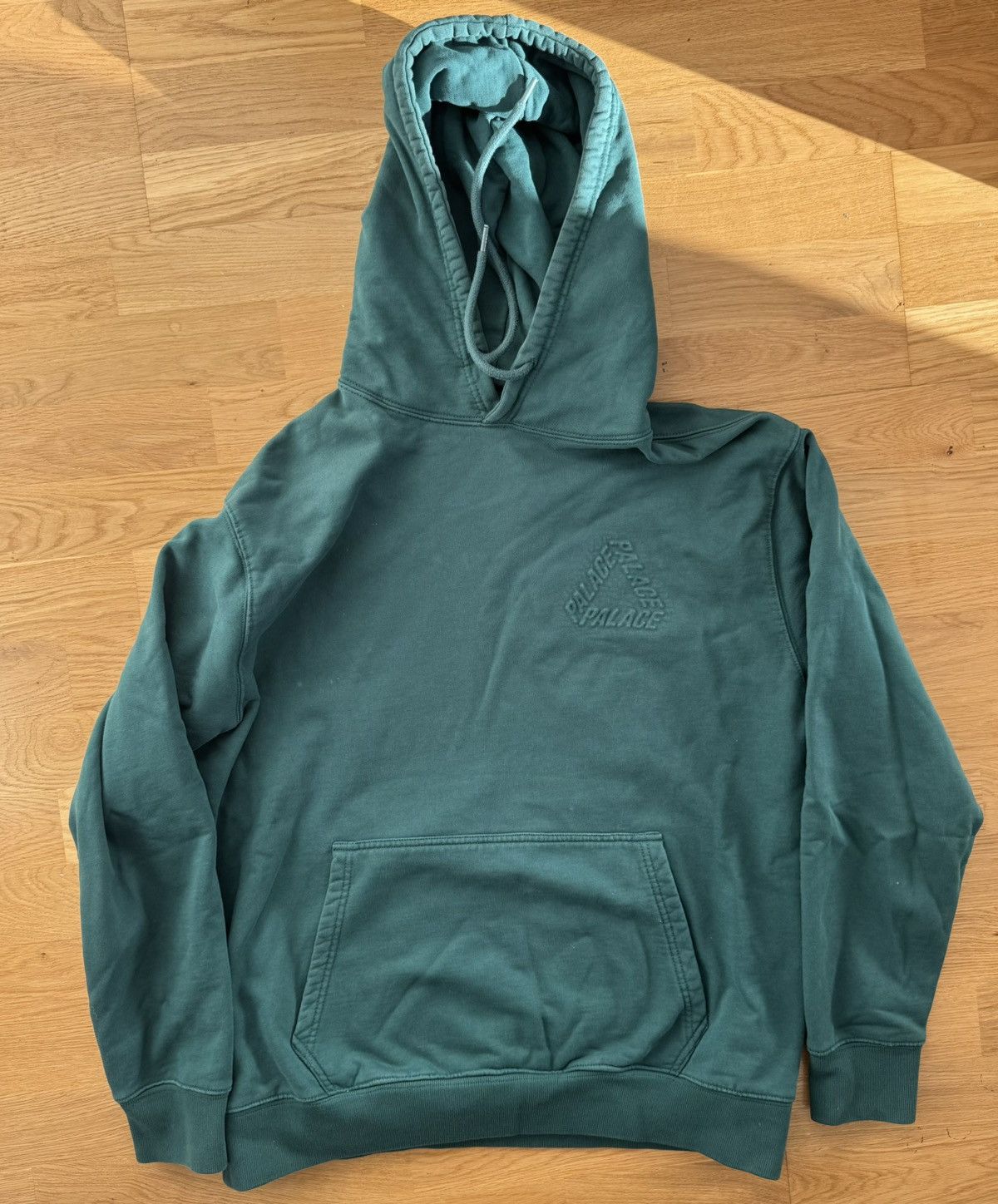Palace Palace Embossed Hoodie XL in Green Size US XL / EU 56 / 4 - 2 Thumbnail