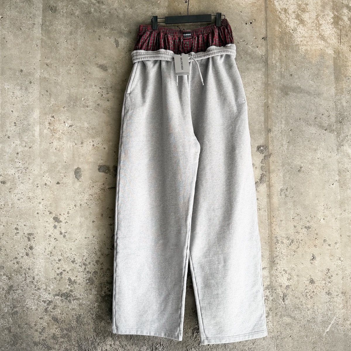 Balenciaga FW21 Trompe L’oeil Double Waist Hybrid Boxer Sweatpants Size US 36 / EU 52 - 1 Thumbnail