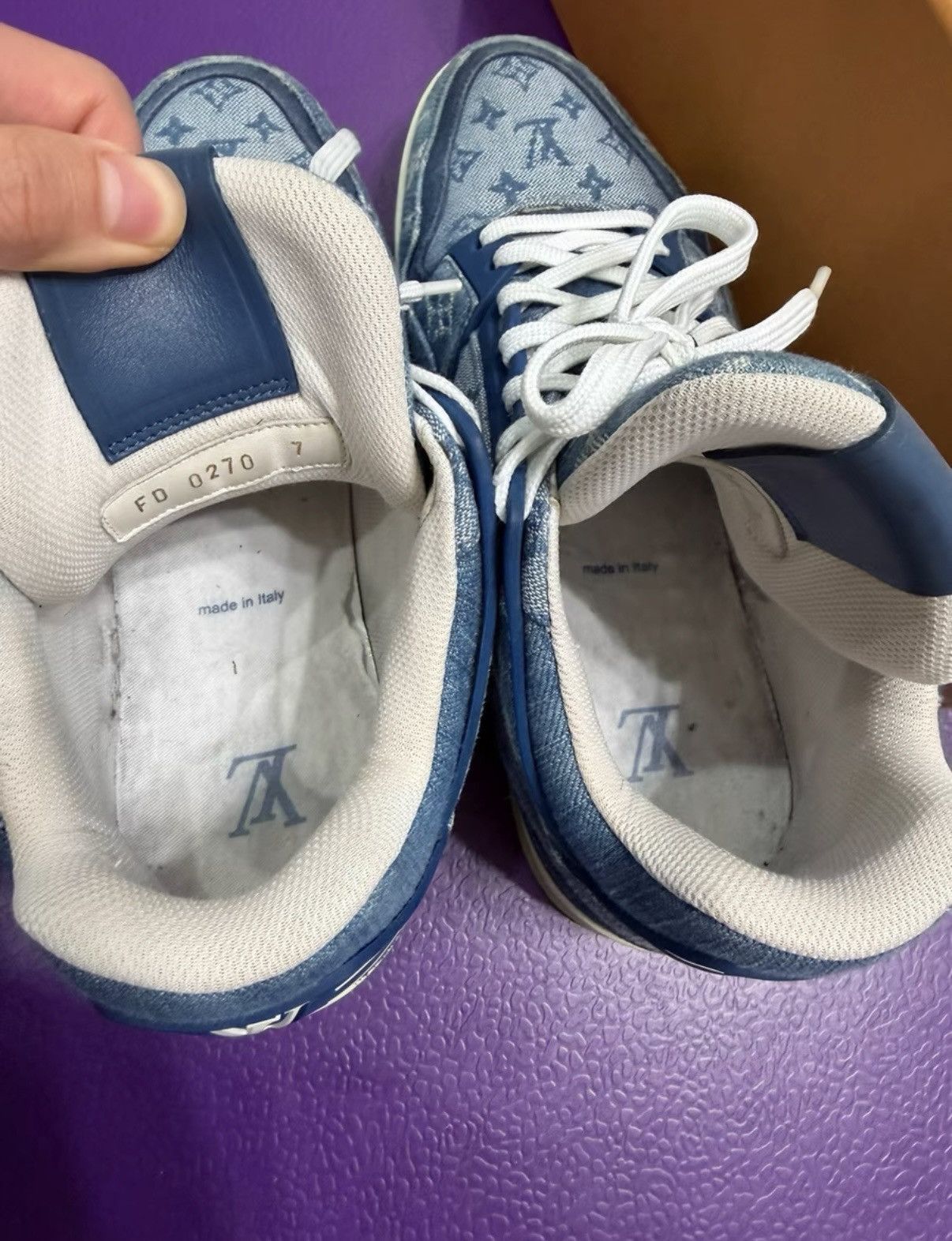 Louis Vuitton 【Louis Vuitton Trainer】Blue Denim Logo Sneakers Size US 8 / EU 41 - 2 Thumbnail