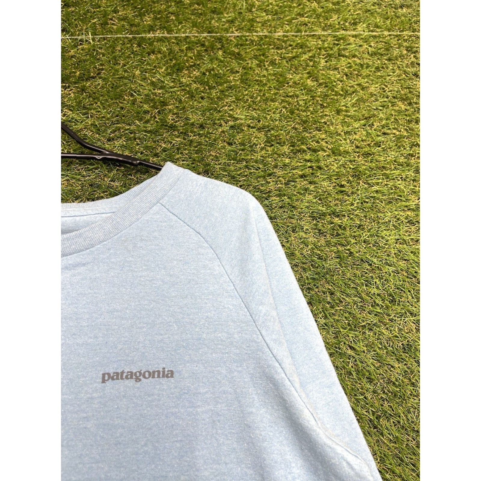 Patagonia Patagonia Shirt Mens Small Powder Blue Long Sleeve Responsibili-Tee Regular Fit Size US S / EU 44-46 / 1 - 2 Thumbnail