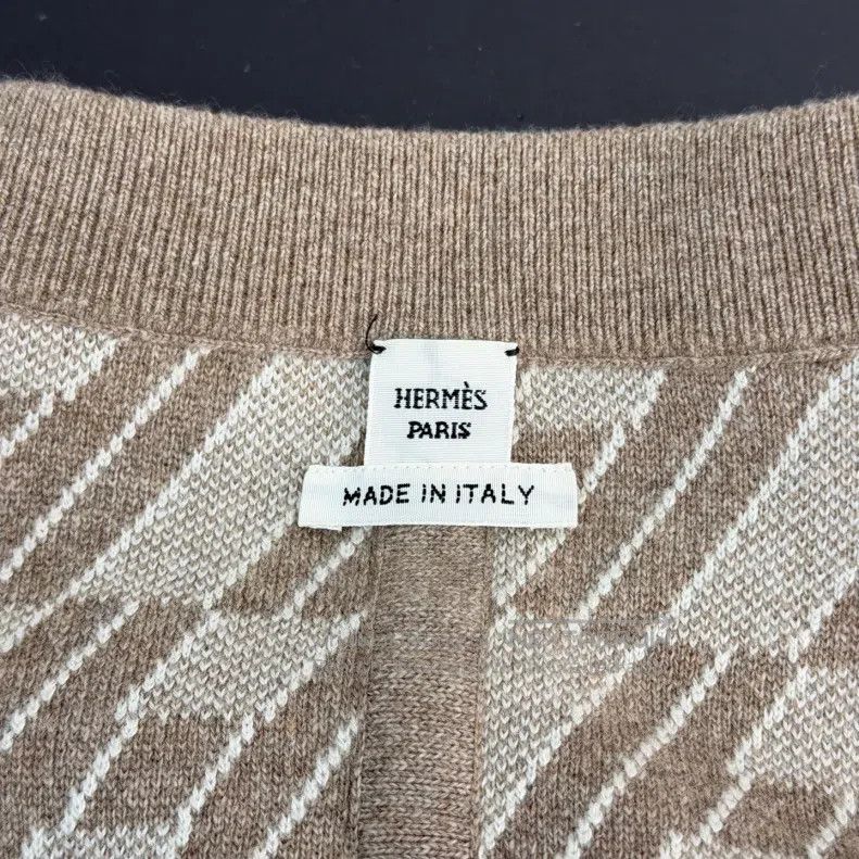 Hermes Hermes Khaki Cashmere Sweater Size S / US 4 / IT 40 - 5 Thumbnail