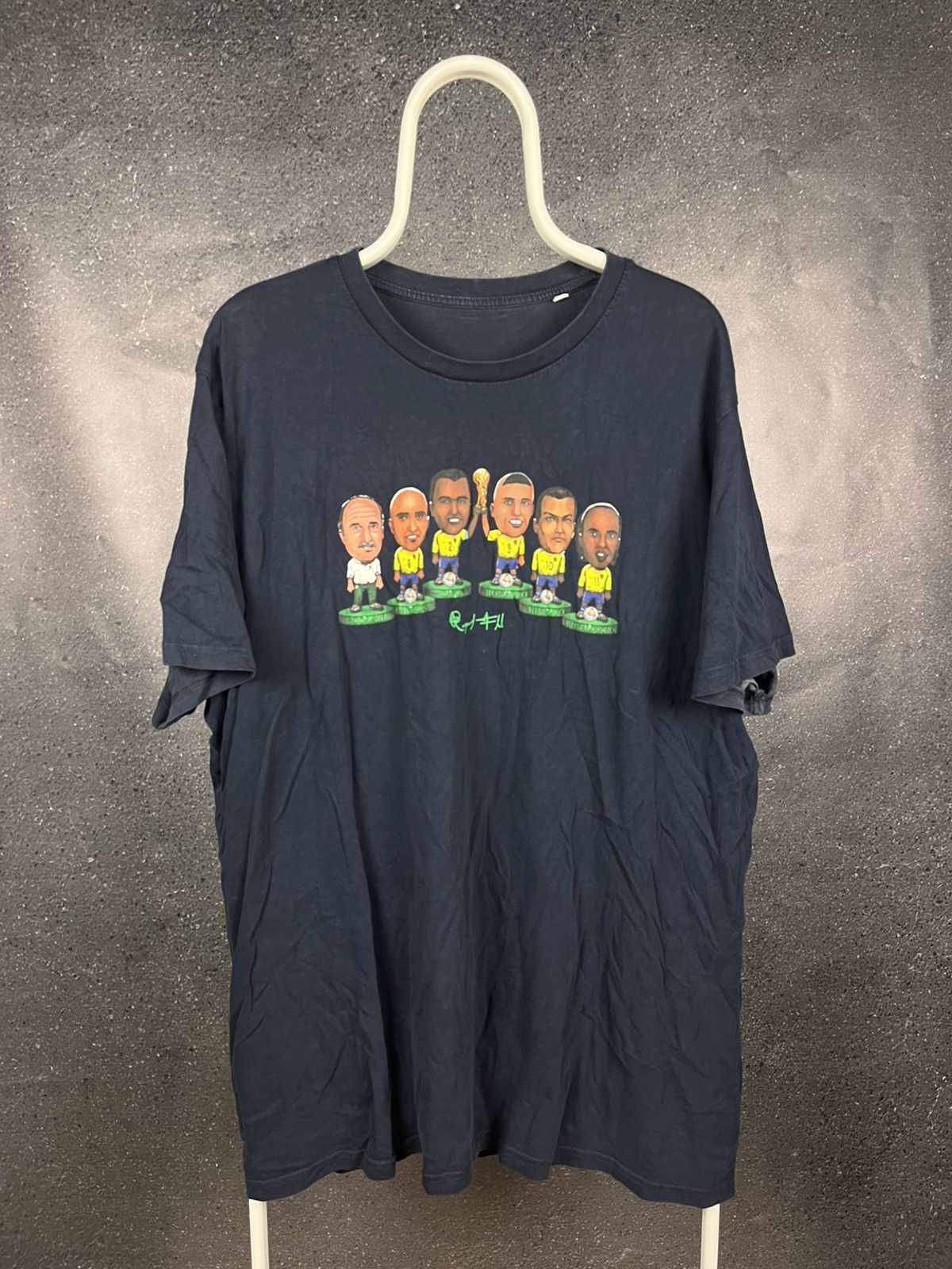 Other Brasil vintage soccer t shirt Ronaldo Ronaldinho World Cup Size US XXL / EU 58 / 5 - 1 Thumbnail