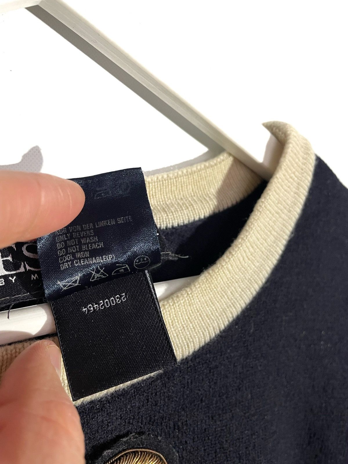 Escada ESCADA Blue Wool Sweater Size 36/S Heart Embroidered Logo Size S / US 4 / IT 40 - 7 Thumbnail