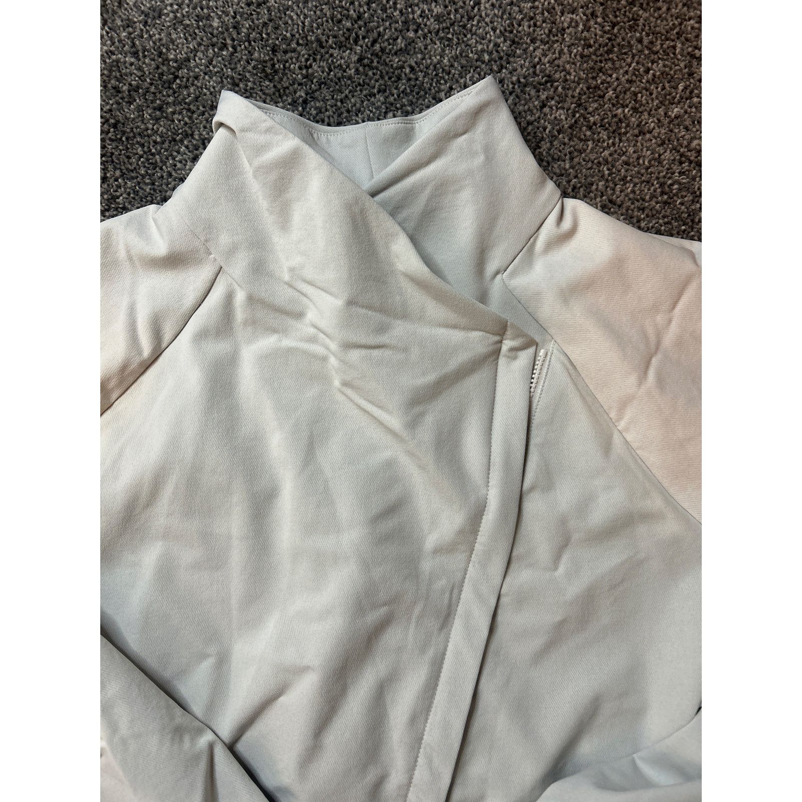 New Balance New balance Q speed run crew jacket size large women’s Size L / US 10 / IT 46 - 3 Thumbnail