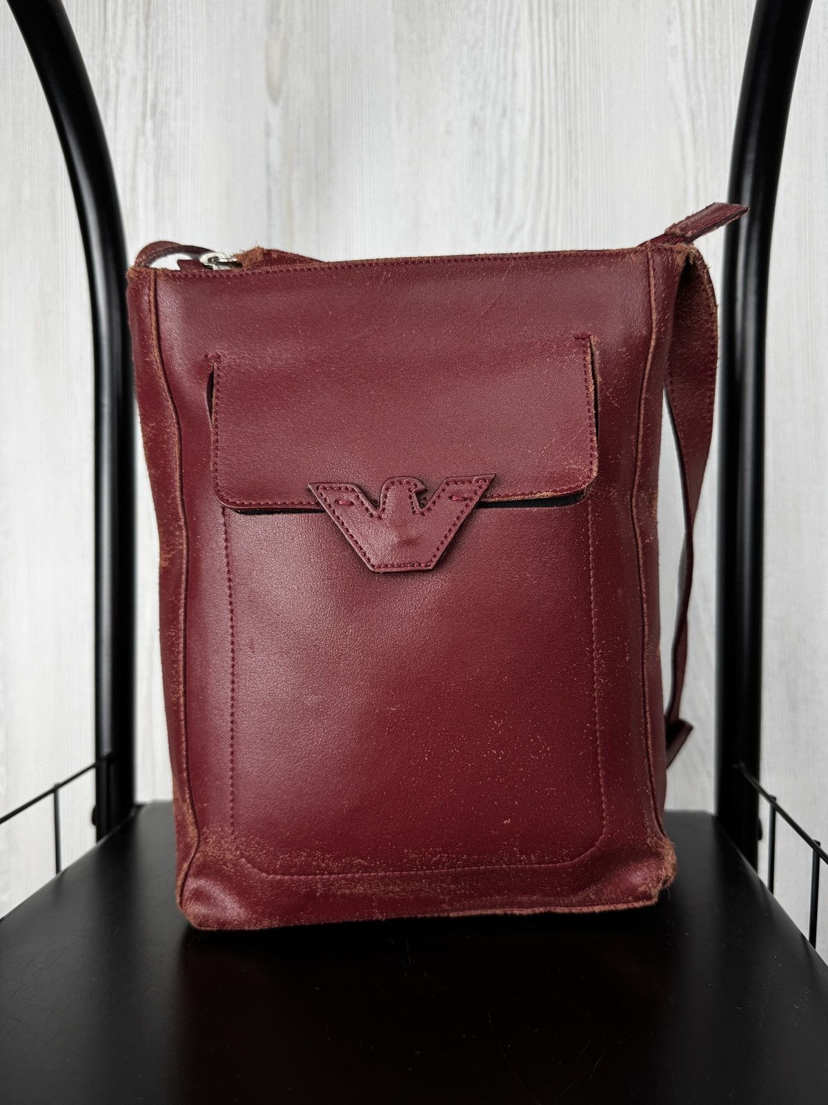 Emporio Armani Emporio Armani Ruby Red vintage Faded leather crossbody bag Size ONE SIZE - 2 Thumbnail