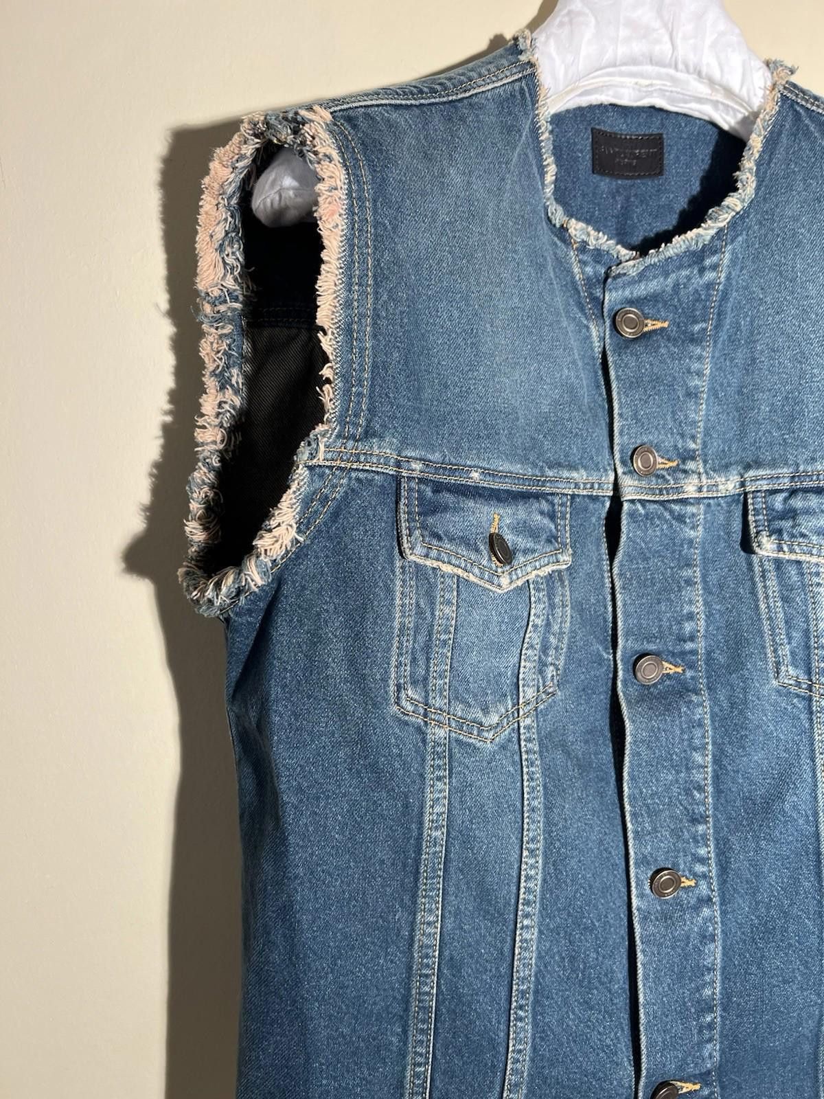 Saint Laurent Paris Saint Laurent Paris Raw Edged Denim Vest XL Size US XL / EU 56 / 4 - 4 Thumbnail