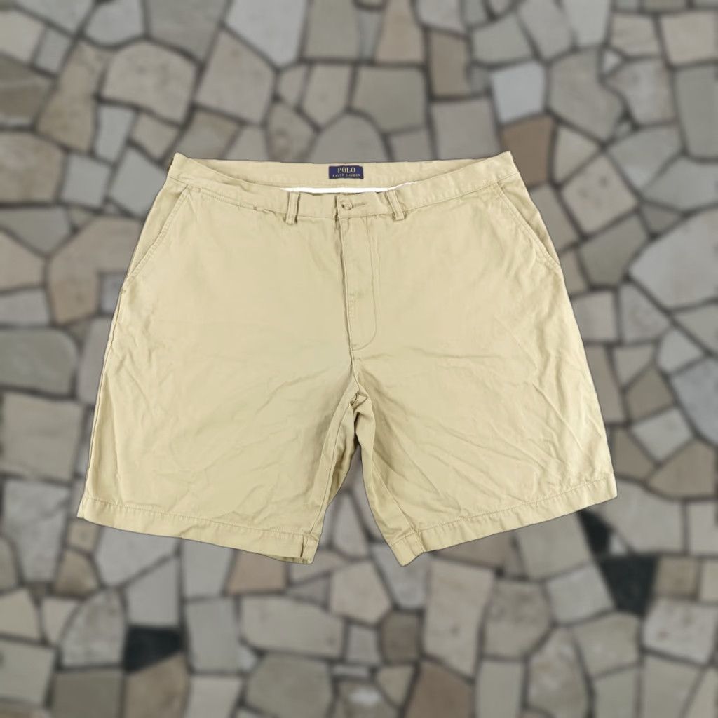 Polo Ralph Lauren Polo Ralph Lauren Shorts Mens 42 Khaki Classic Fit Chino Flat Front Tan Cotton Size US XL / EU 56 / 4 - 1 Thumbnail