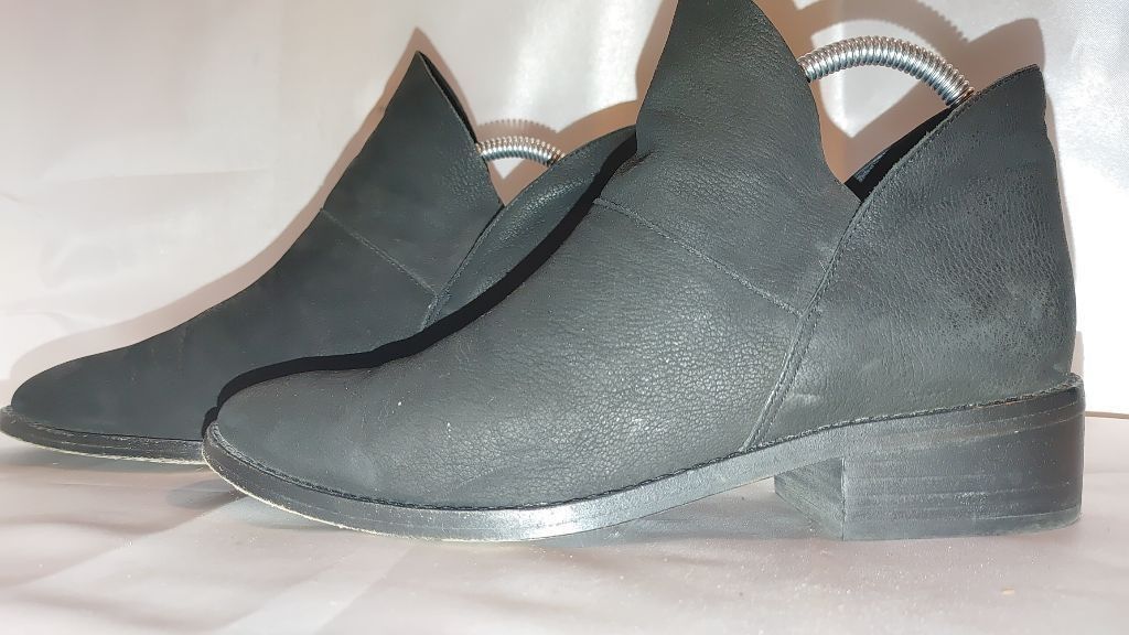 Eileen Fisher Eileen Fisher Leaf Nubuck Tumbled Leather Boots Size 9.5 Size US 9.5 / IT 39.5 - 4 Thumbnail