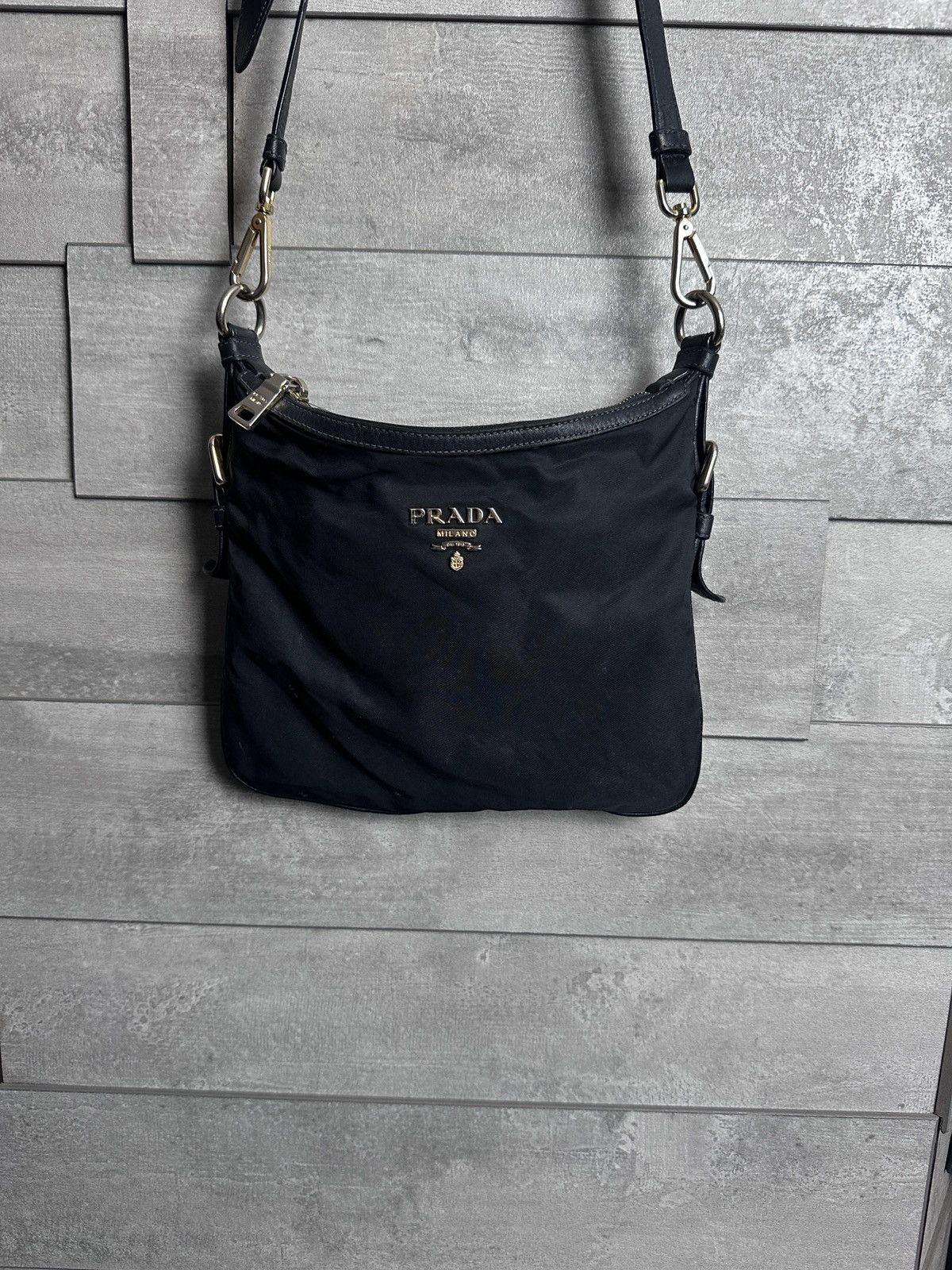 Prada Prada Nylon Shoulder Bag Designer Luxury Size ONE SIZE - 1 Thumbnail