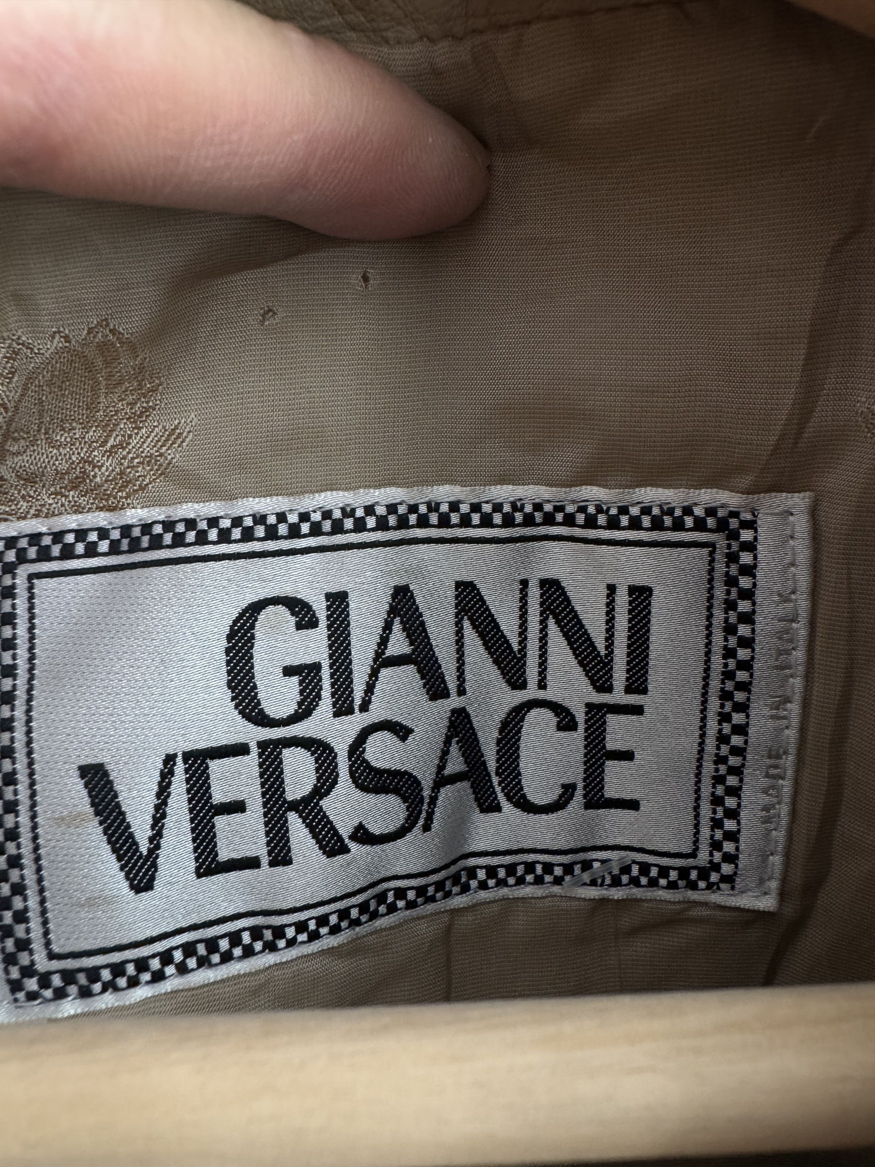 Versace 80/90s Ganni Versace Leather Jacket Size L Size US L / EU 52-54 / 3 - 5 Thumbnail