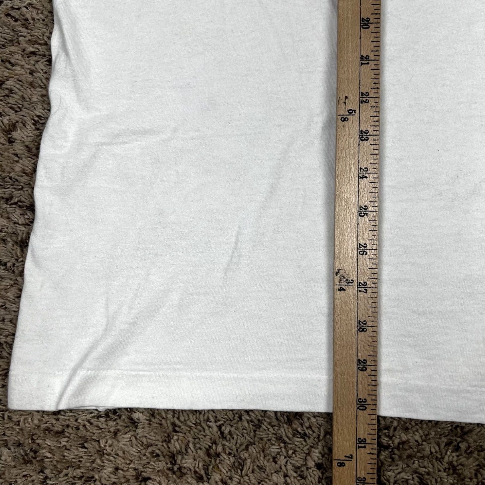 Fruit Of The Loom VINTAGE University Of Illinois Football Graphic White T-Shirt 2XL Mens Shirt Taylor? Size US XXL / EU 58 / 5 - 7 Thumbnail
