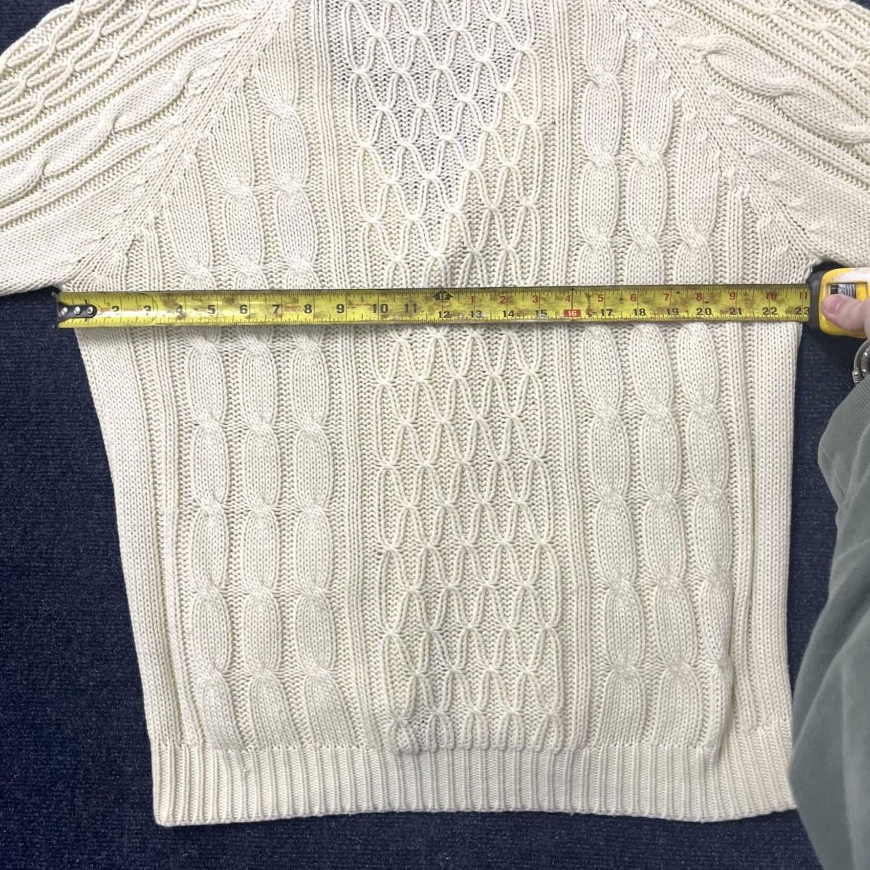 Vintage VINTAGE Cable Knit Cardigan Sweater Womens Medium Cream Button Front Pockets Knit Cardigan Size L / US 10 / IT 46 - 3 Thumbnail