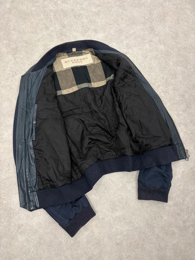 Burberry Burberry Navy Hybrid Leather & Nylon Bomber Jacket Size US M / EU 48-50 / 2 - 7 Thumbnail