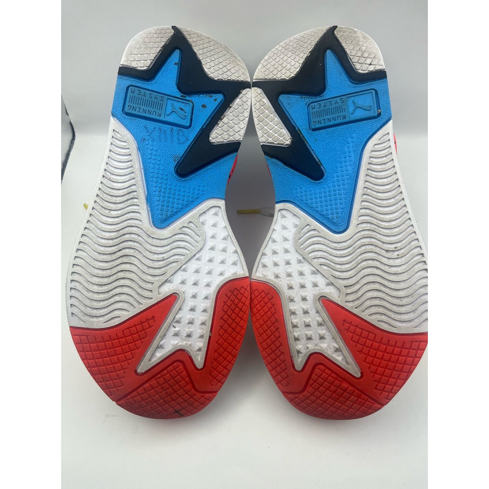 Puma Puma RSX Airbrush Jr White Red Blue Orange Running Shoes 6C Size US 6 / EU 39 - 8 Thumbnail