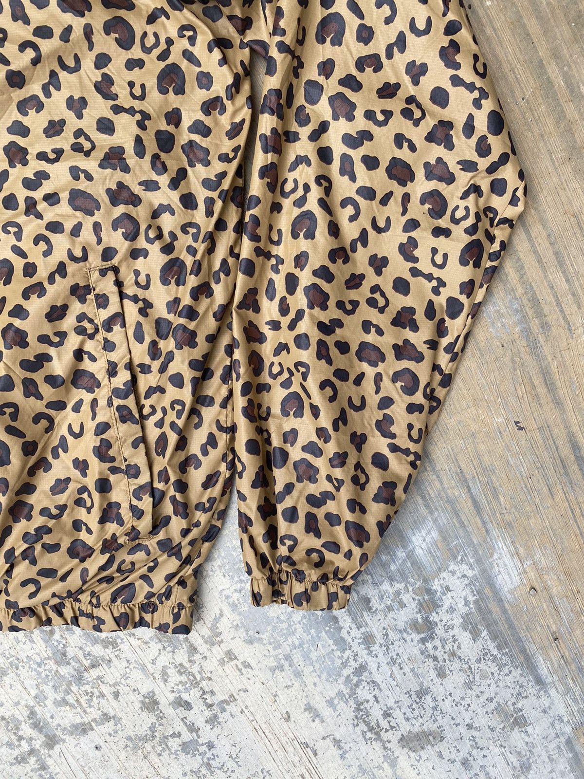 Adidas Adidas Leopard Big logo Like Jeremy Scoot Style Size US L / EU 52-54 / 3 - 5 Thumbnail