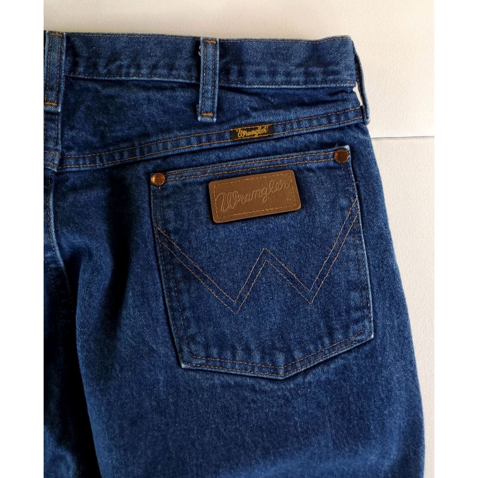 Wrangler Wrangler Jeans 13MWZPW Mens 36x38 36x37 Actual Blue Denim Straight Jeans Mens 36 Regular Inseam 37 Denim Size US 36 / EU 52 - 4 Thumbnail
