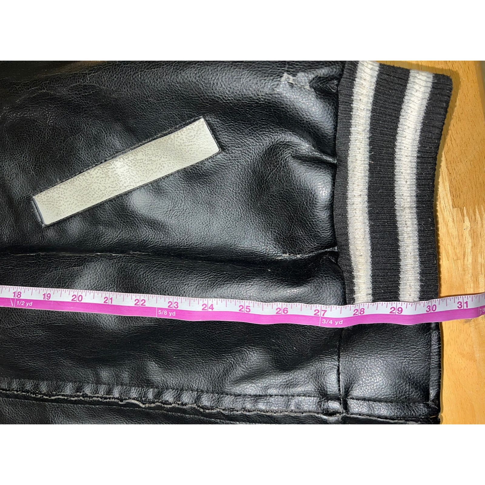 Vintage NFL Oakland Raiders Leather Jacket Football Stained Large Size US L / EU 52-54 / 3 - 11 Thumbnail