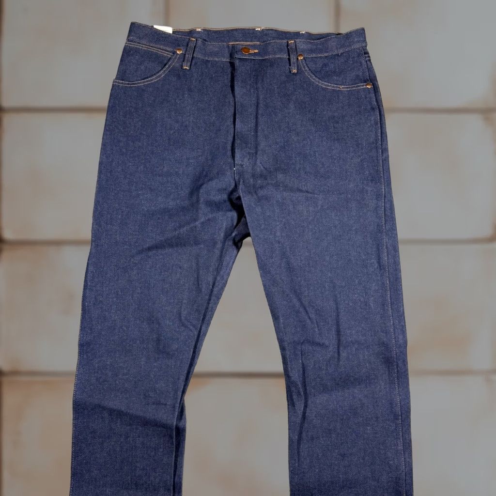 Wrangler VINTAGE Wrangler Cowboy Cut Original Fit Jeans in Dark Wash Blue Mens 38x38 Bootcut Denim Cotton Pockets Stretch 5-Pocket Rodeo Workwear Size US 38 / EU 54 - 1 Thumbnail