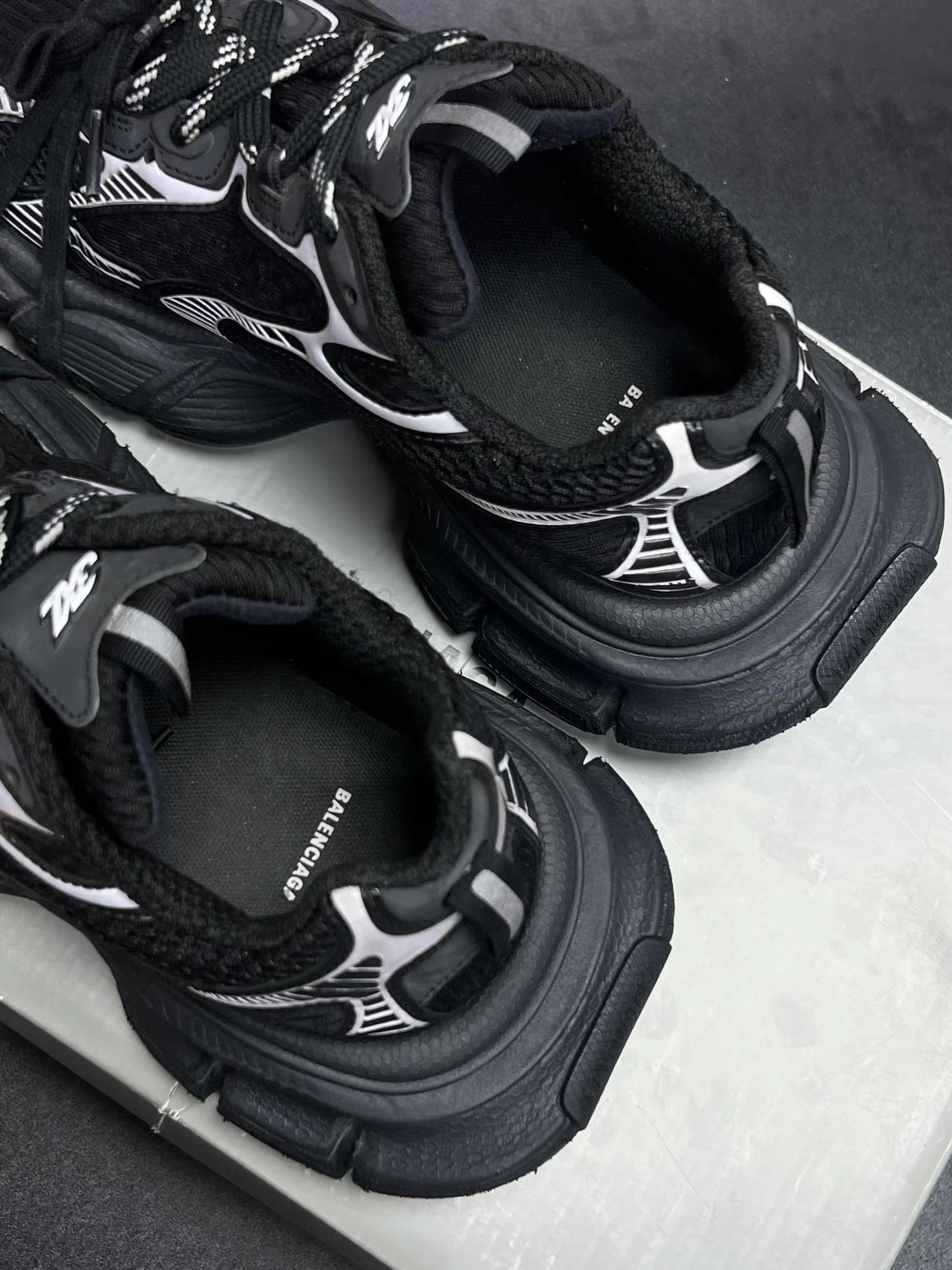 Balenciaga Balenciaga 3XL Black & Silver Sneakers K15 Size US 7 / EU 40 - 4 Thumbnail