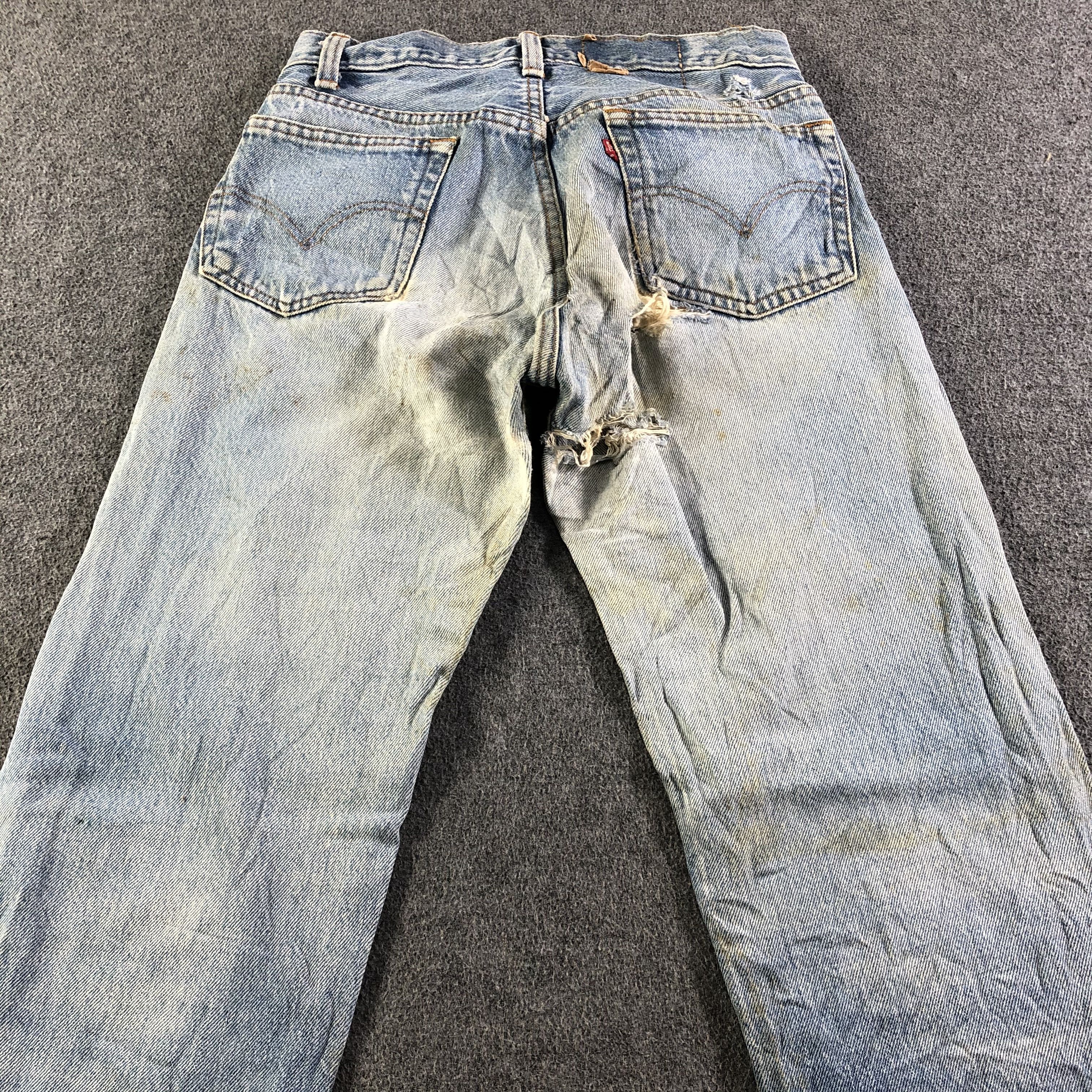 Levi's Vintage 90s Distressed Levis 501 Jeans-J4536 Size US 26 / EU 42 - 4 Thumbnail