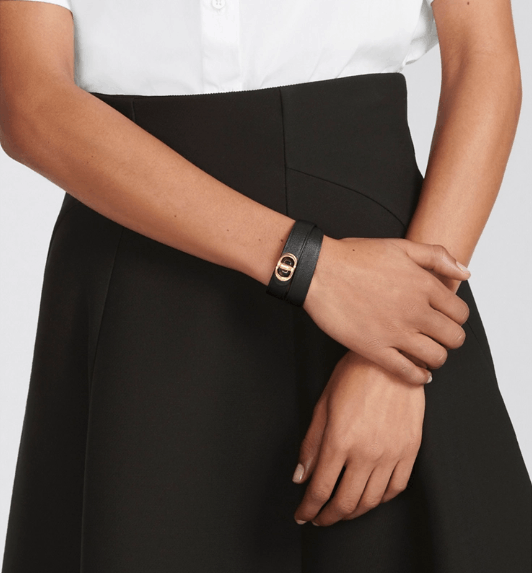 Dior o1w1db10424 Size: OS 30 Montaigne Double Bracelet in Black Size ONE SIZE - 3 Thumbnail