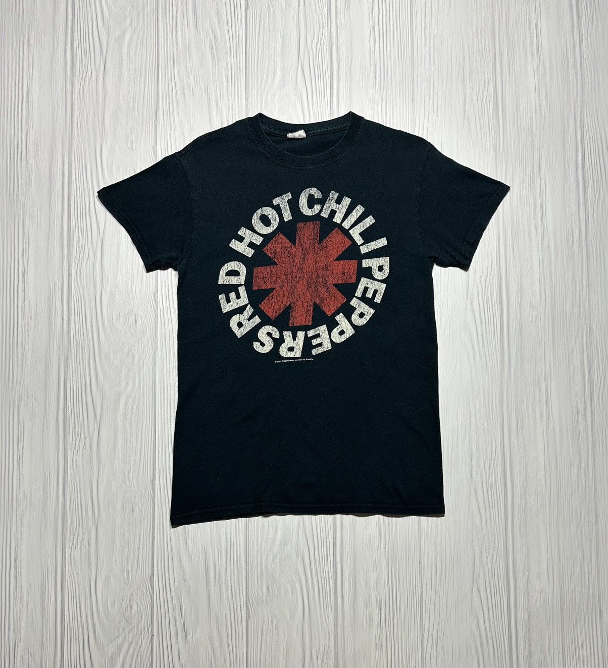 Band Tees Vintage 2015 Red Hot Chili Peppers Band T-Shirt Size US S / EU 44-46 / 1 - 1 Thumbnail