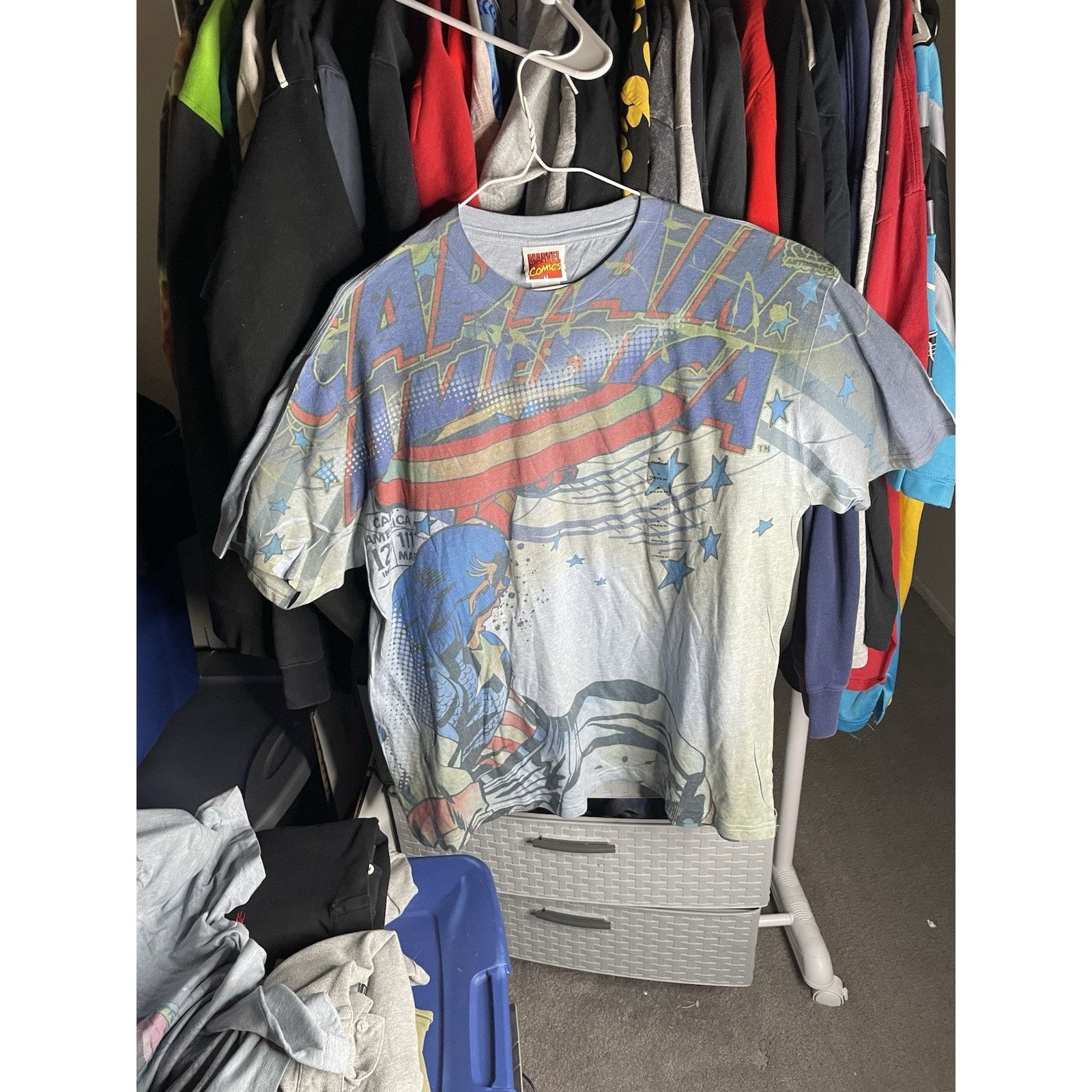 Marvel Comics Size XL-VTG Cap America Shirt Marvel AOP RARE 2009 NWT Size US XL / EU 56 / 4 - 1 Thumbnail