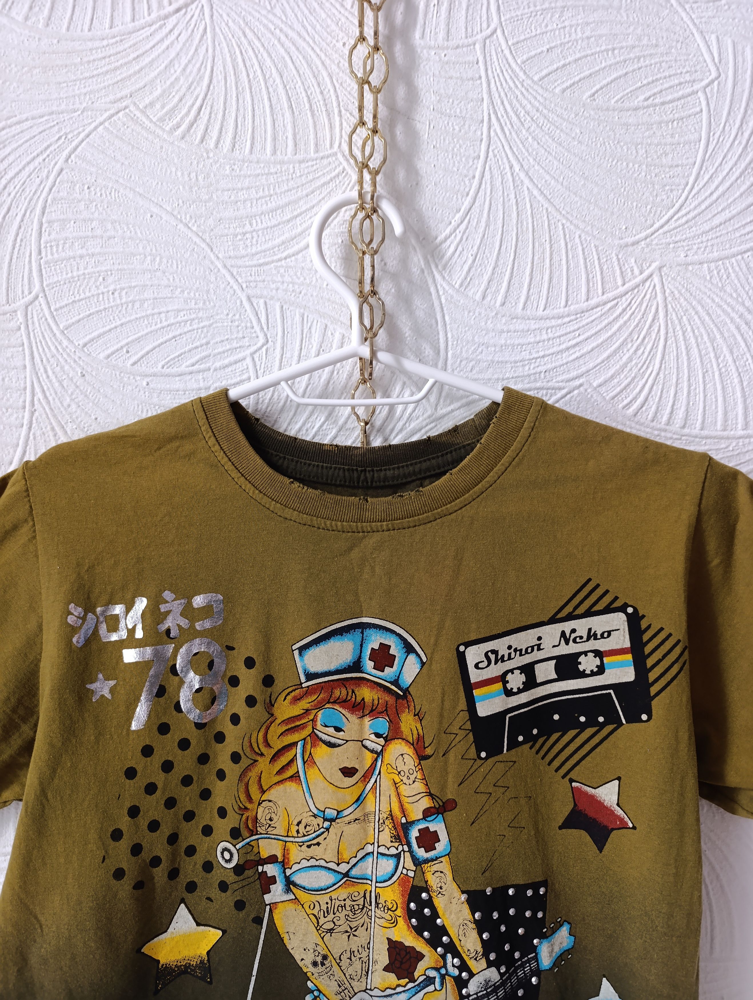 Japanese Brand T-SHIRT SHIROI NEKO BRAUN ROCKING NURSE JAPANESE BRAND Size US S / EU 44-46 / 1 - 2 Thumbnail