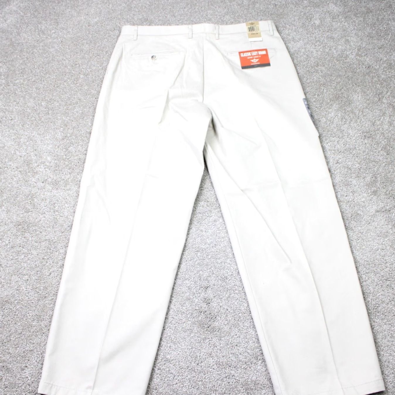 Dockers Dockers Pants Mens 36x30 Beige D3 Classic Fit Chino Flat Front 100% Cotton Size US 36 / EU 52 - 5 Thumbnail