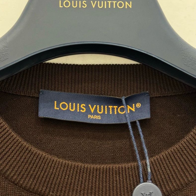 Louis Vuitton louis vuitton Hard case small flower knit short sleeve Size US L / EU 52-54 / 3 - 5 Thumbnail