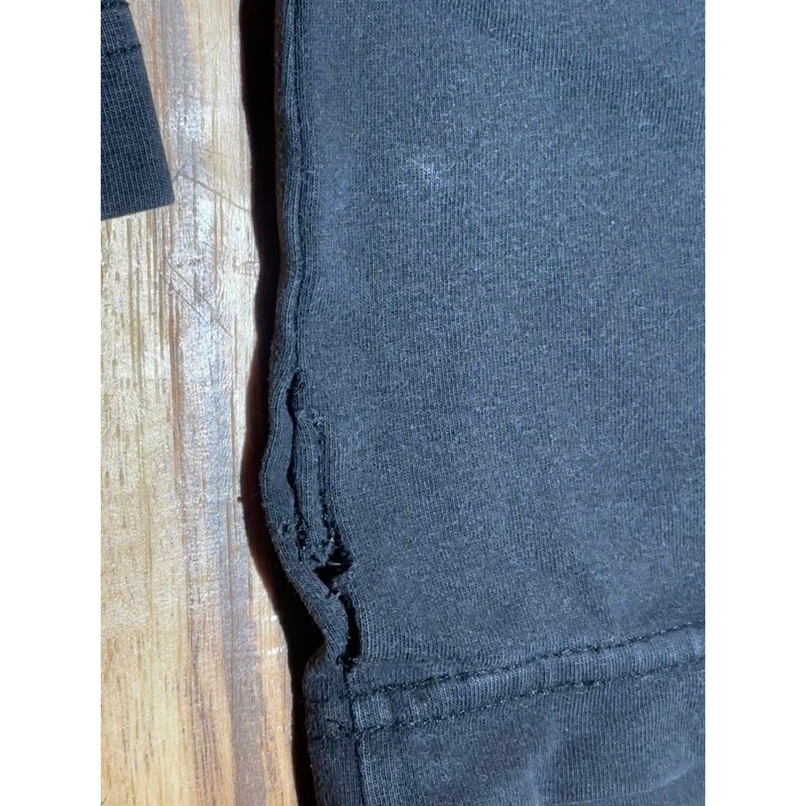 Champion Light Weight Black Champion Long Sleeve Shirt Size M Size US M / EU 48-50 / 2 - 10 Thumbnail