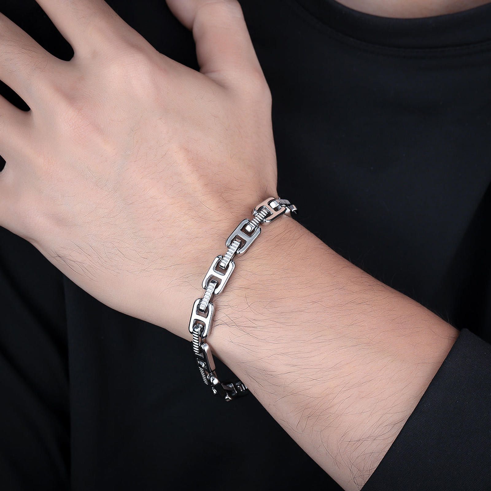 Jewelry Silver Link Chain Bracelet, Chunky Chain Bracelet Size ONE SIZE - 1 Thumbnail