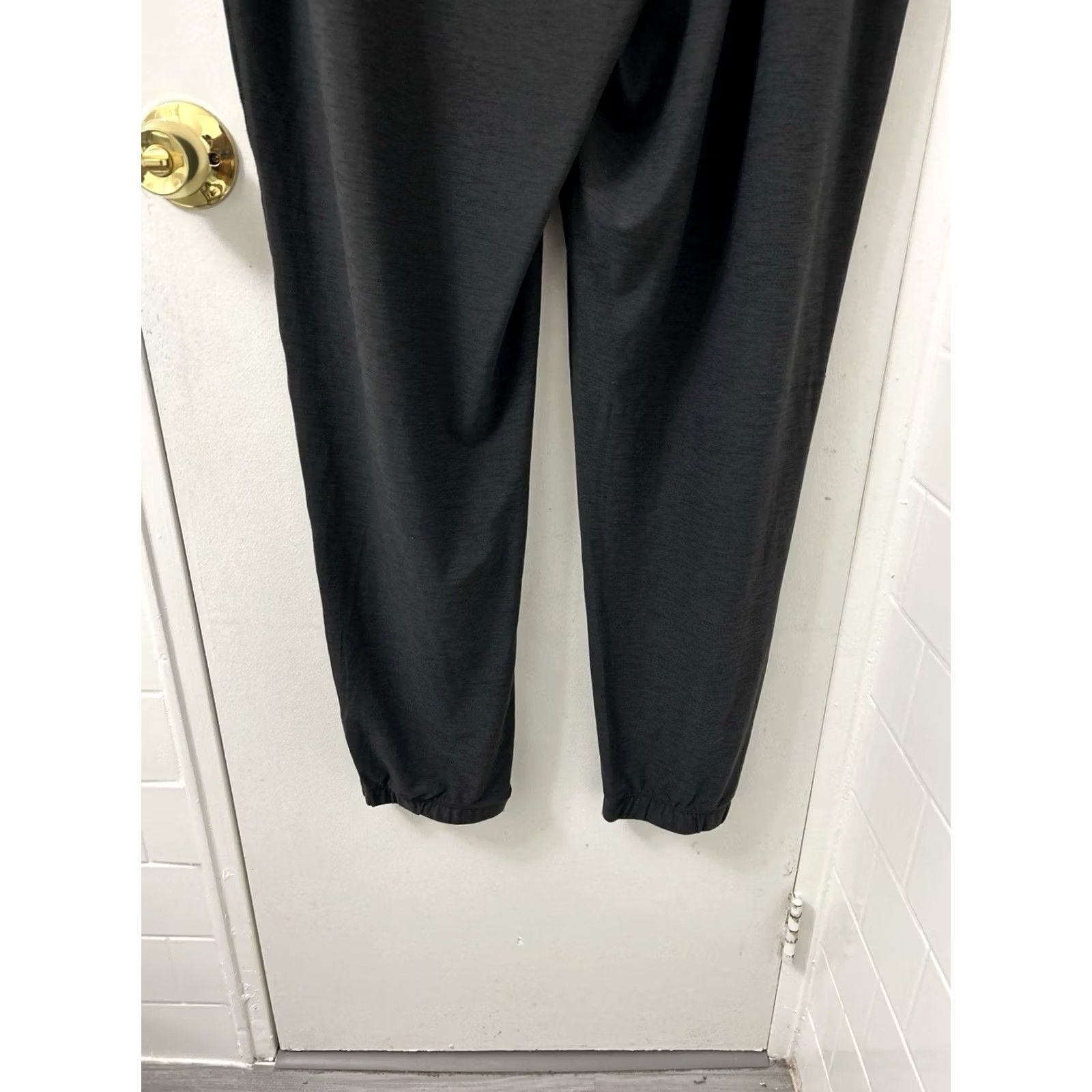 Old Navy Old Navy Active Jogger Pants Mens XXL Black Breathable Go Dry Performance Pants Sweatpants Regular Inseam 30" Size US 39 - 7 Thumbnail