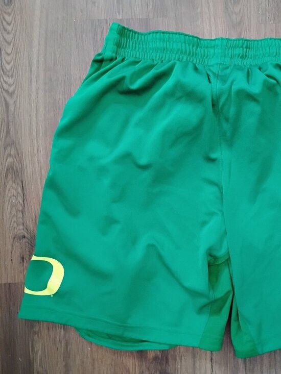 Nike Nike Oregon Ducks Athletic Shorts Wings Basketball Size US 30 / EU 46 - 6 Thumbnail