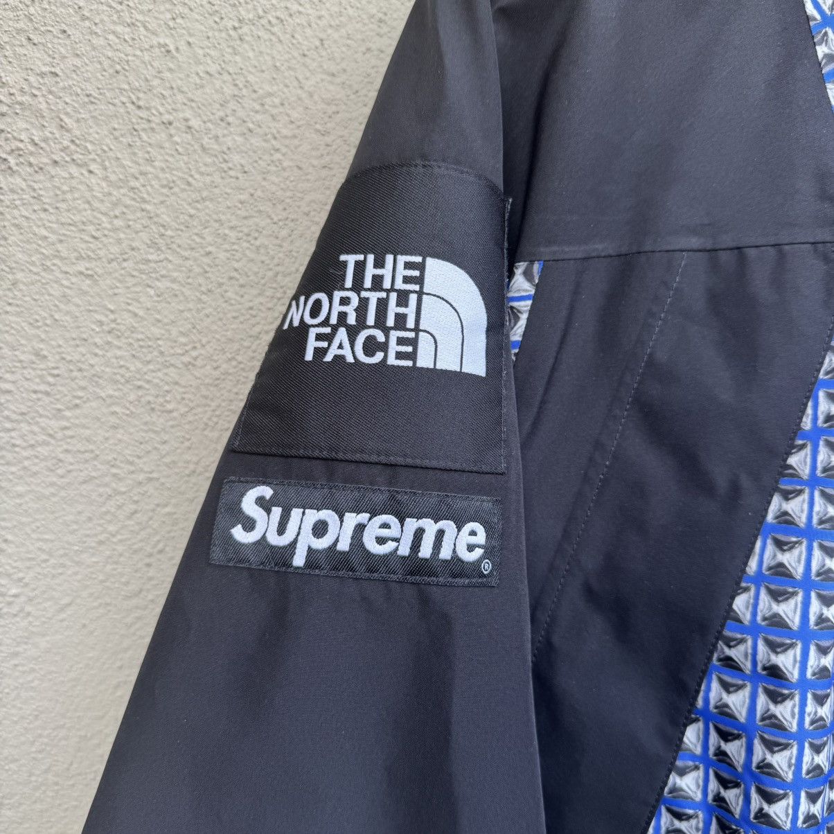 Supreme × The North Face Supreme X The North Face Studded Mountain Light Jacket Royal Size US S / EU 44-46 / 1 - 3 Thumbnail