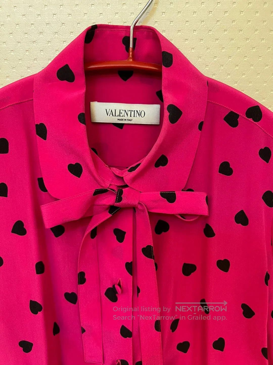 Valentino VALENTINO Silk Heart Print Blouse. Size US S / EU 44-46 / 1 - 2 Thumbnail