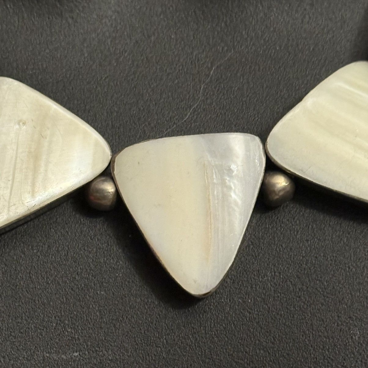 Vintage Vintage silver tone geometric mother of pearl necklace Size ONE SIZE - 6 Thumbnail