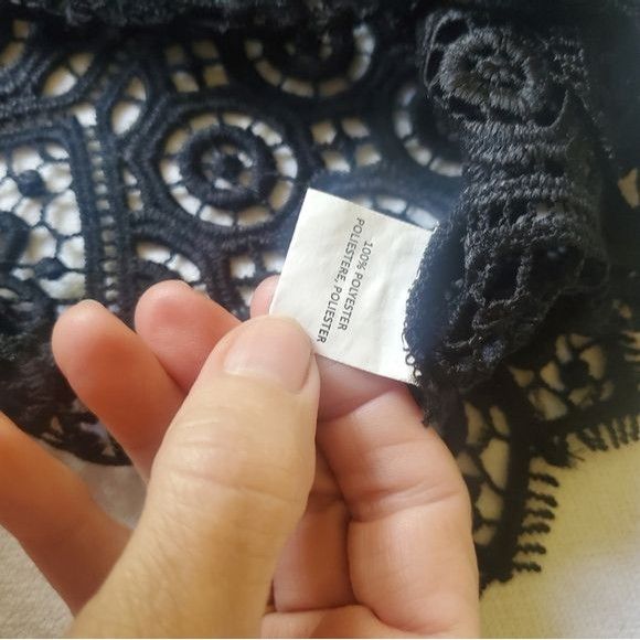 Anthropologie Anthropologie Deletta Black Lace Sz. M Shell Top Size M / US 6-8 / IT 42-44 - 5 Thumbnail