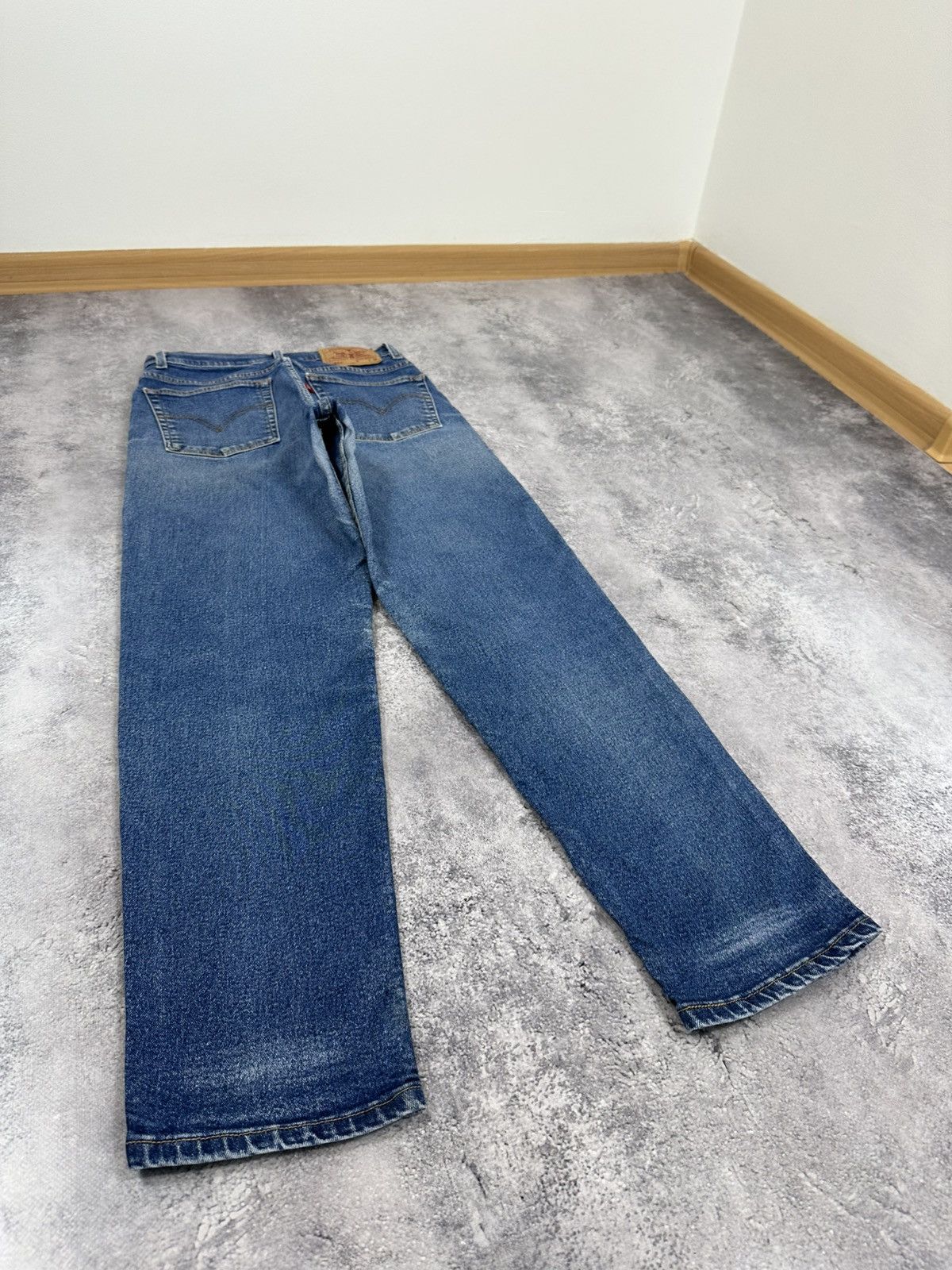 Levi's Vintage Levi's 550 Paper Tag Women's Stone Washed USA Jeans Size 32" / US 10 / IT 46 - 3 Thumbnail